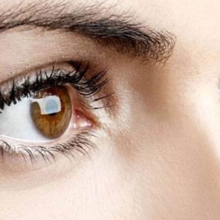 नेचुरल कलर में है आपकी आइज, तो इस तरह बनाएं और सुंदर