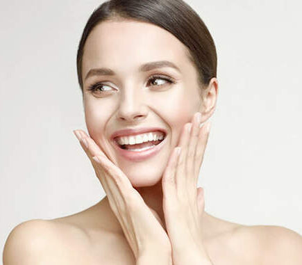 सर्दियों में खो गया है त्वचा का नेचुरल ग्लो, तो अपनाएं ये टिप्स, जानियें कैसे