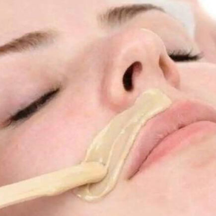 चेहरे पर अनचाहे बाल कर रहे है परेशान, तो ऐसे त्वचा को करें साफ, जानिये