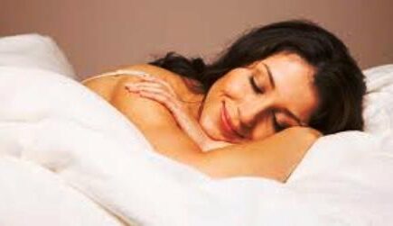 रात को सोने से पहले बरते ये सावधानी, वरना हो सकती है समस्या