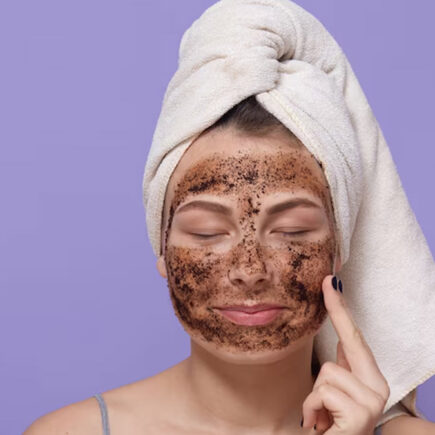 इस स्क्रब का करें उपयोग, चेहरे पर आएगा जबरदस्त निखार, जानियें